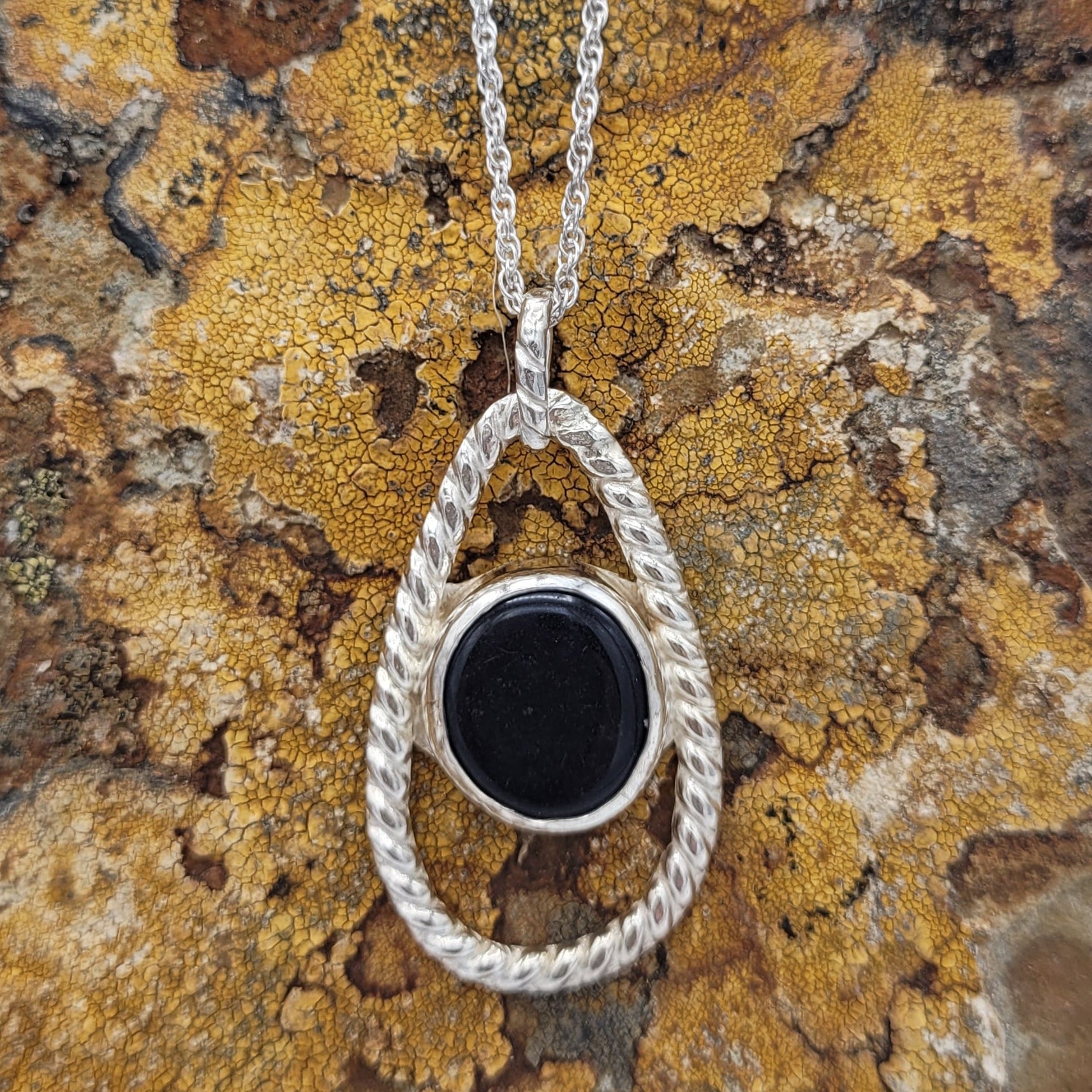 Handmade Silver Necklace With Icelandic Jaspis Stone. (Item # 2004) Silver Chain length 45 cm