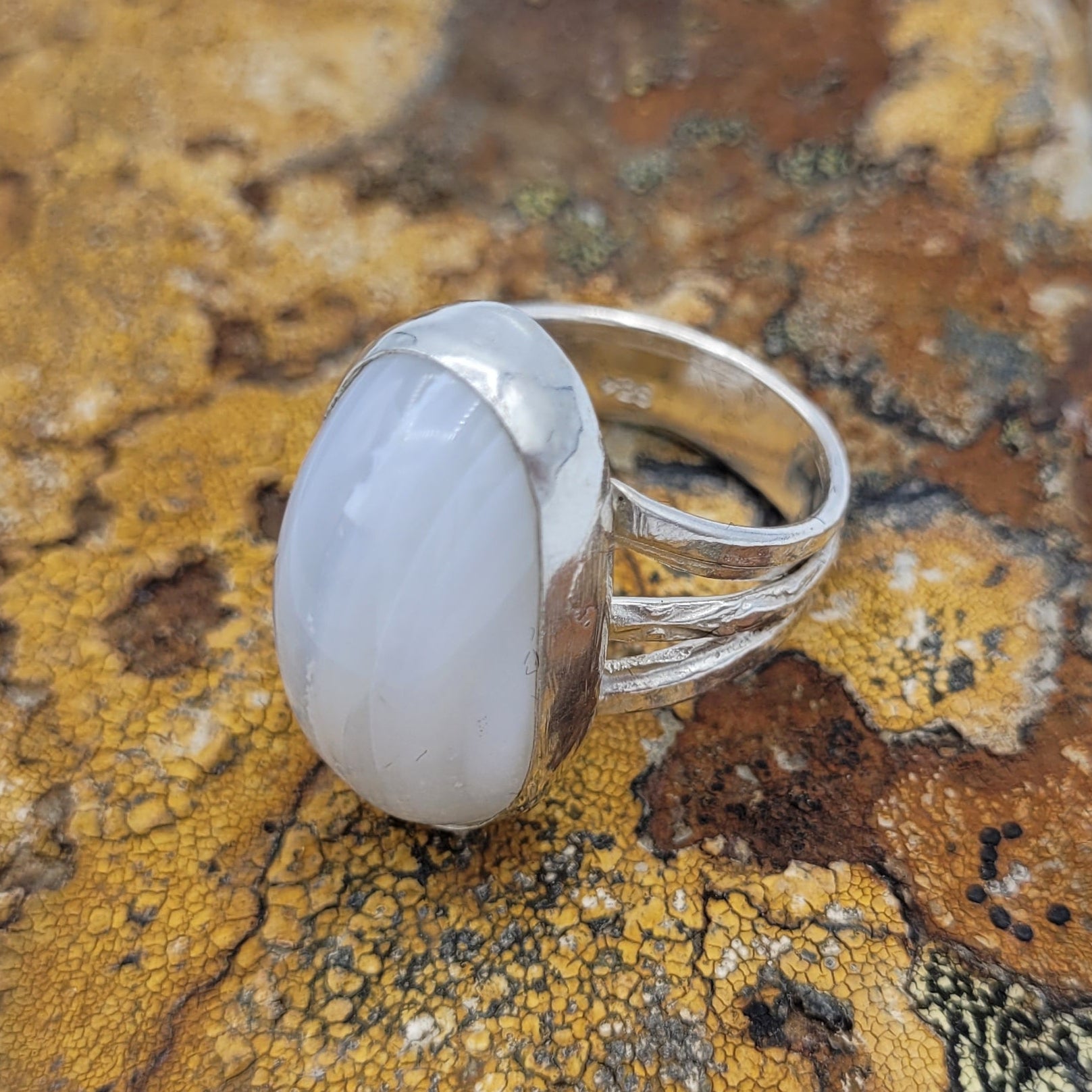Handmade Silver Ring With Icelandic Kvartz Stone. (Item # 1021) Size 15 HK