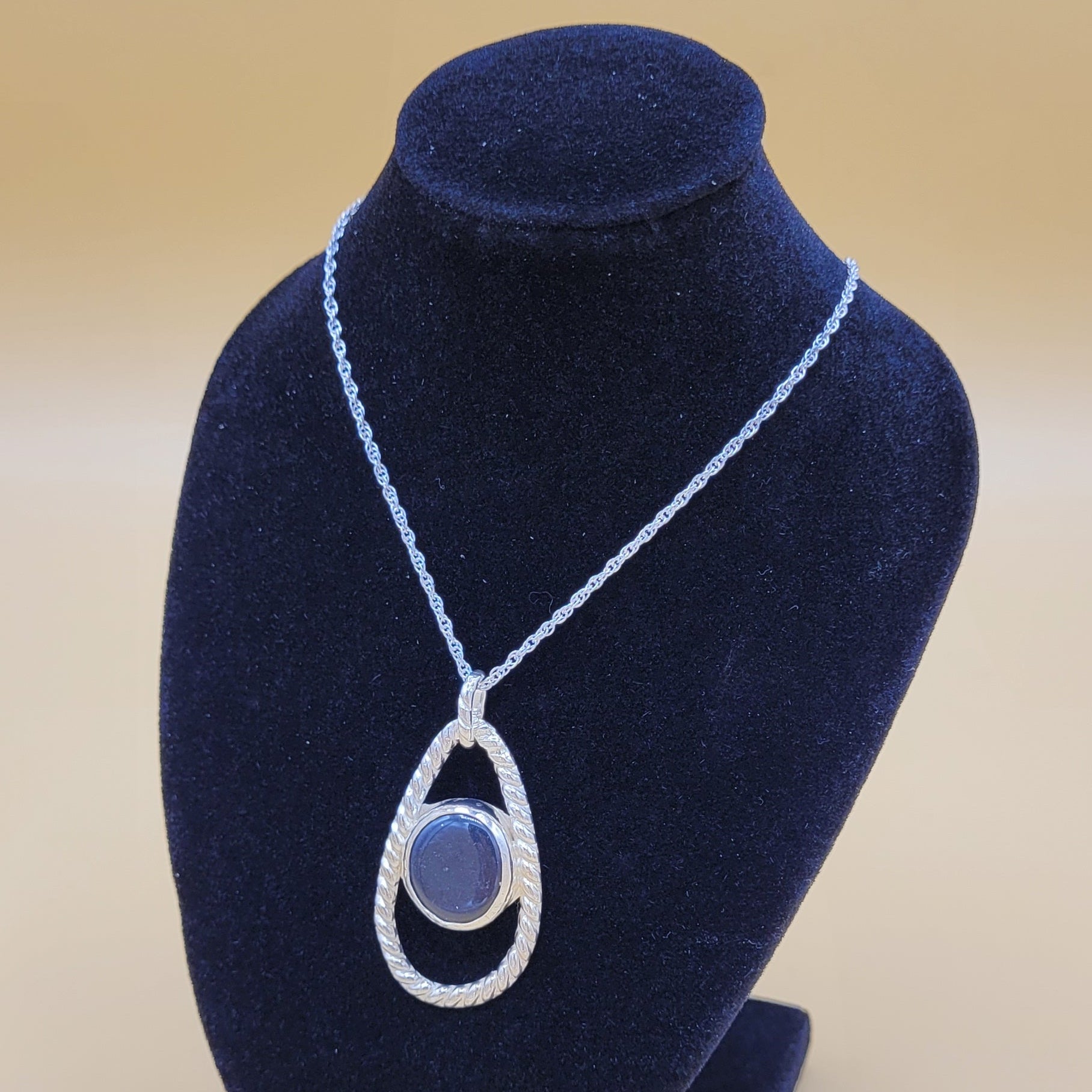 Handmade Silver Necklace With Icelandic Jaspis Stone. (Item # 2004) Silver Chain length 45 cm