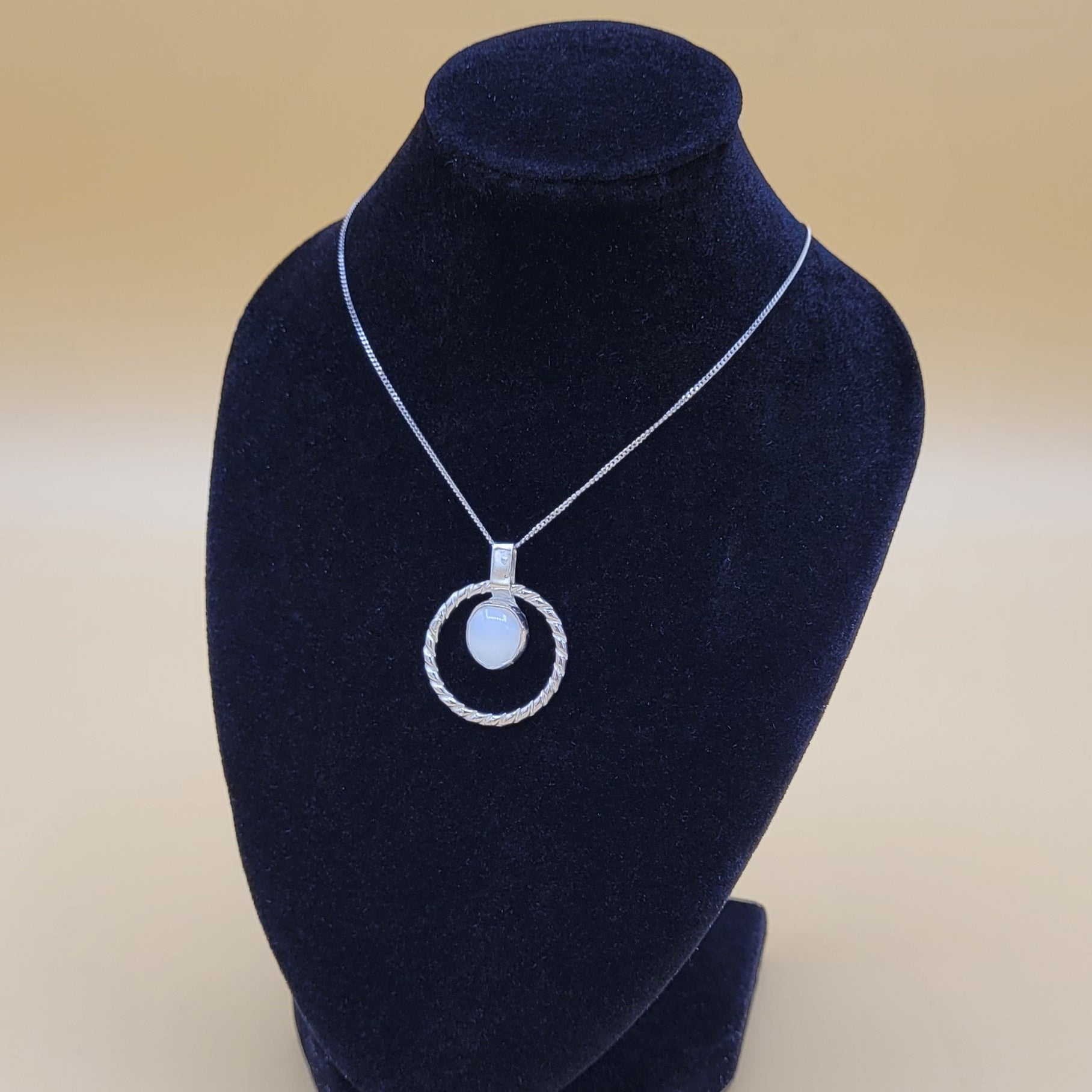 Handmade Silver Necklace With Icelandic Kvartz Stone. (Item # 2021) Silver Chain length 45 cm