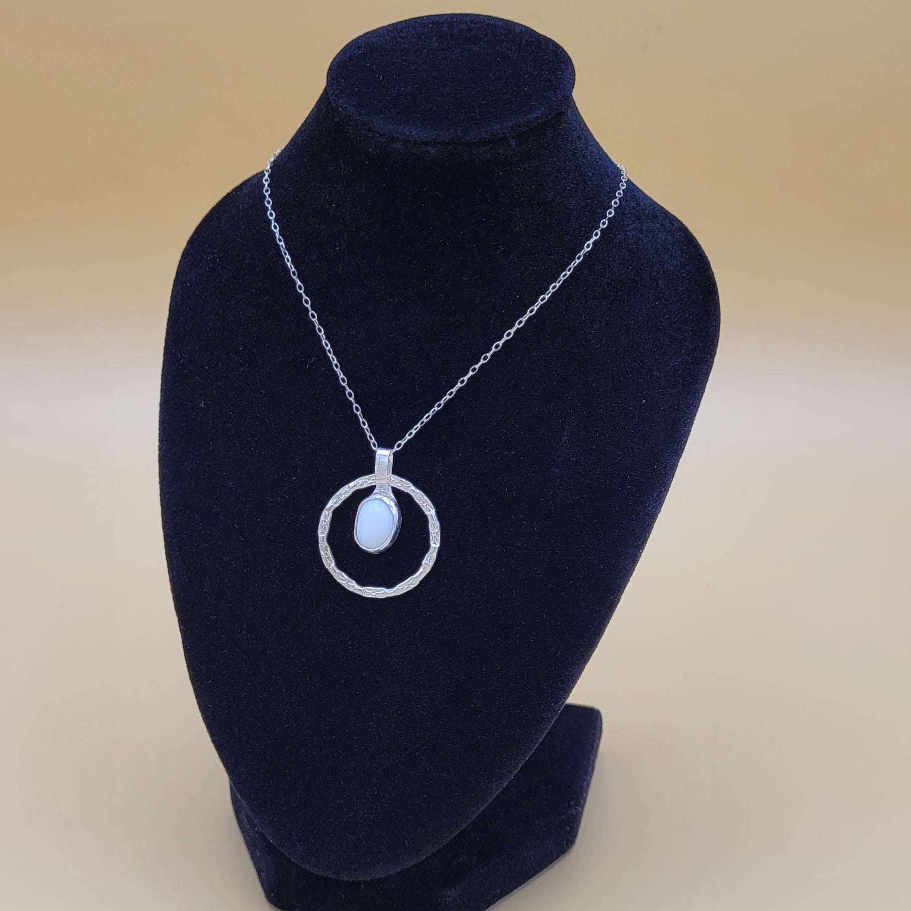 Handmade Silver Necklace With Icelandic Kvartz Stone. (Item # 2022) Silver Chain length 40 cm