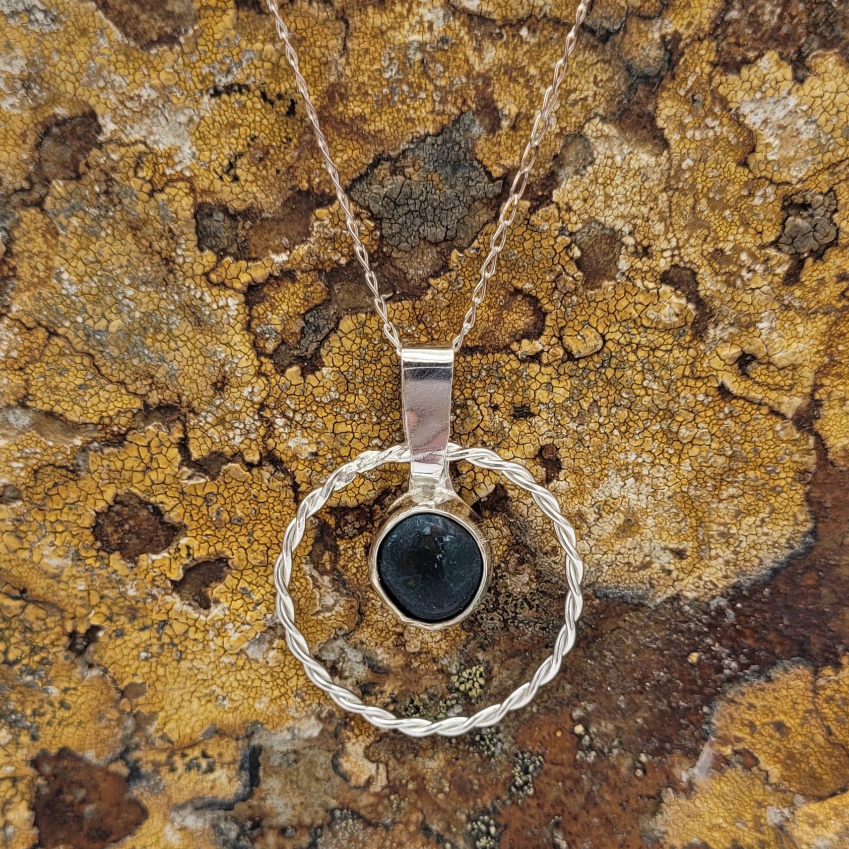 Handmade Silver Necklace With Icelandic Jaspis Stone. (Item # 2023) Silver Chain length 45 cm
