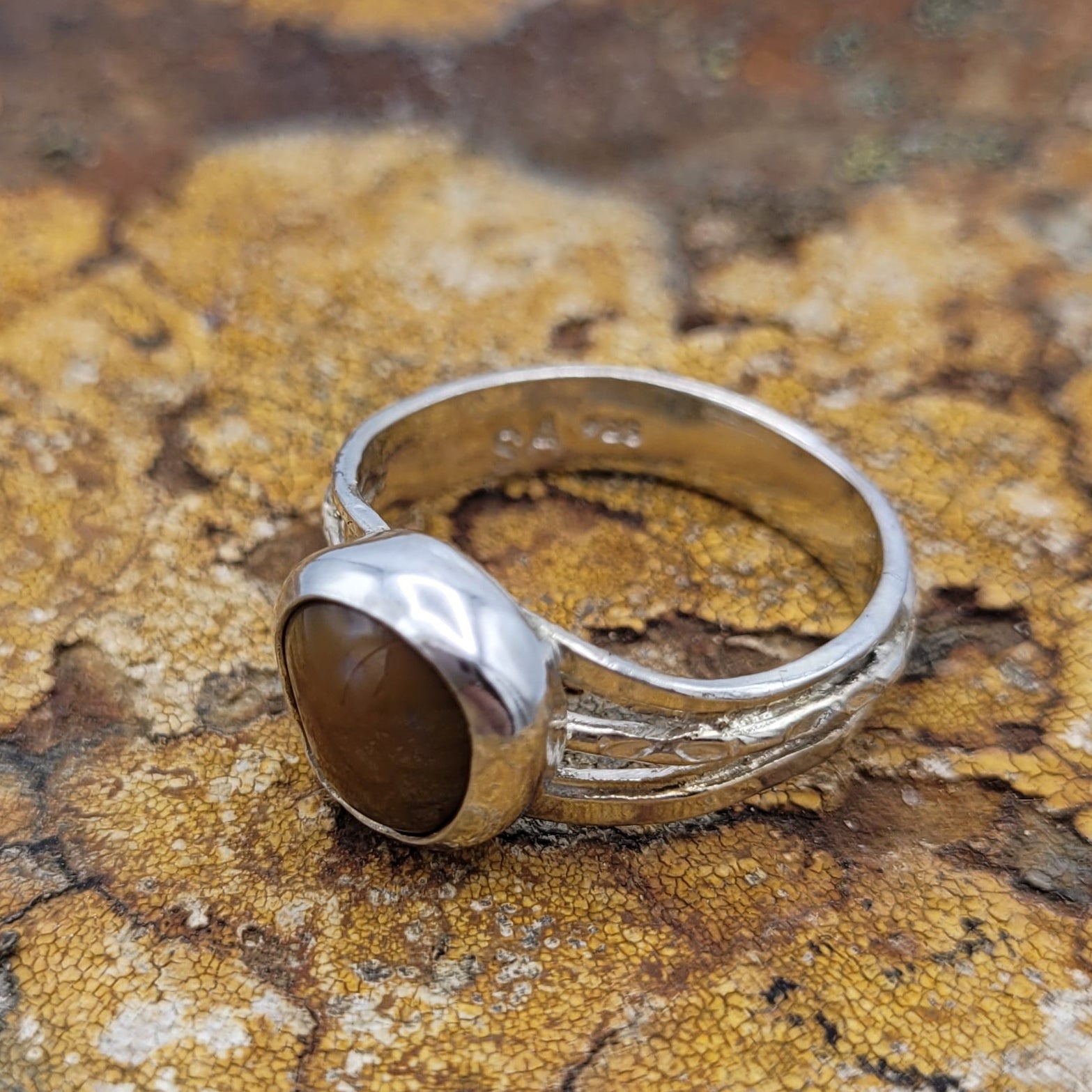 Handmade Silver Ring With Icelandic Jaspis Stone. (Item # 1034) Size 16 HK