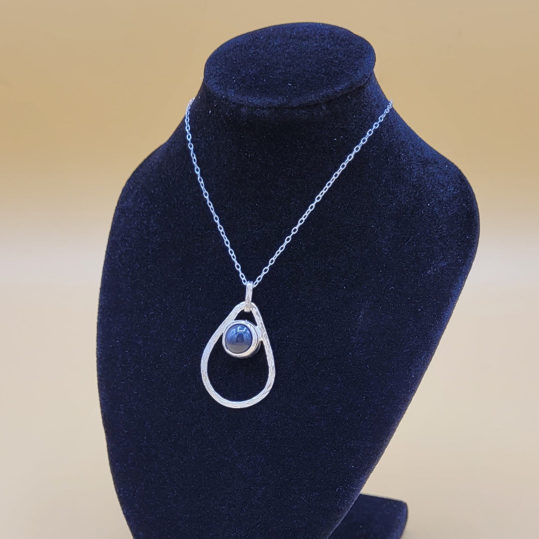 Handmade Silver Necklace With Icelandic Jaspis Stone. (Item # 2007) Silver Chain length 45 cm