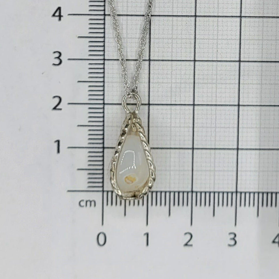 Handmade Silver Necklace With Icelandic Kvartz Stone. (Item # 2029) Silver Chain length 45 cm